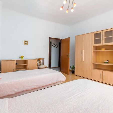Apartment Ana Fažana Extérieur photo