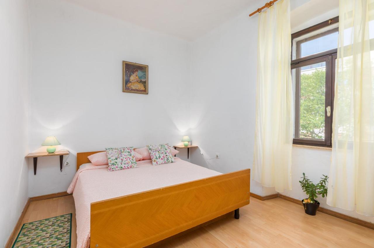 Apartment Ana Fažana Extérieur photo